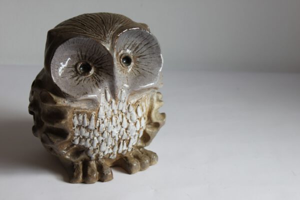 Ceramic owl sculpture by Elisabeth Vandeweghe 1970s, Belgium. 2