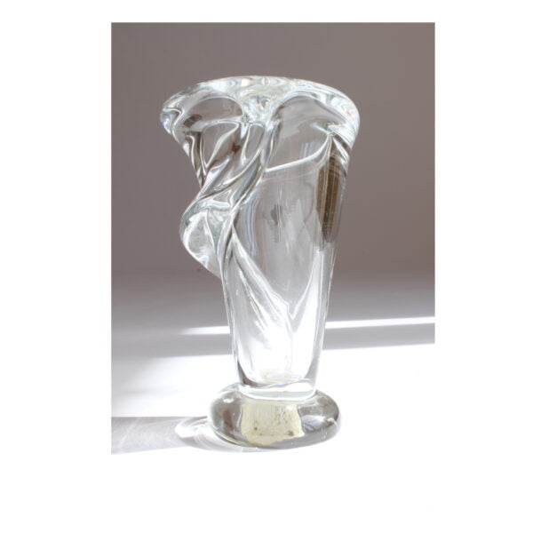 Freeform vintage art glass vase by Cofrac Art veVrrier France, 1970s. Resembling a flower with a stem swirling around it | Century Soup |