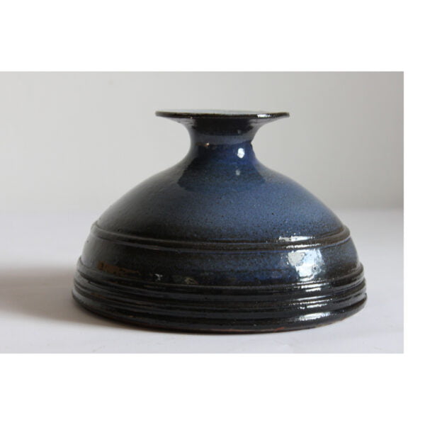 Ringed blue vase by Elisabeth Vandeweghe, Perignem 3