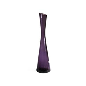 Purple vase by Gunnar Ander for Elme Glasbruk. A purple glass soliflore or "single flower vase" with an angular cut spout. By Gunnar Ander for Elme Glasbruk, Sweden 1960s.