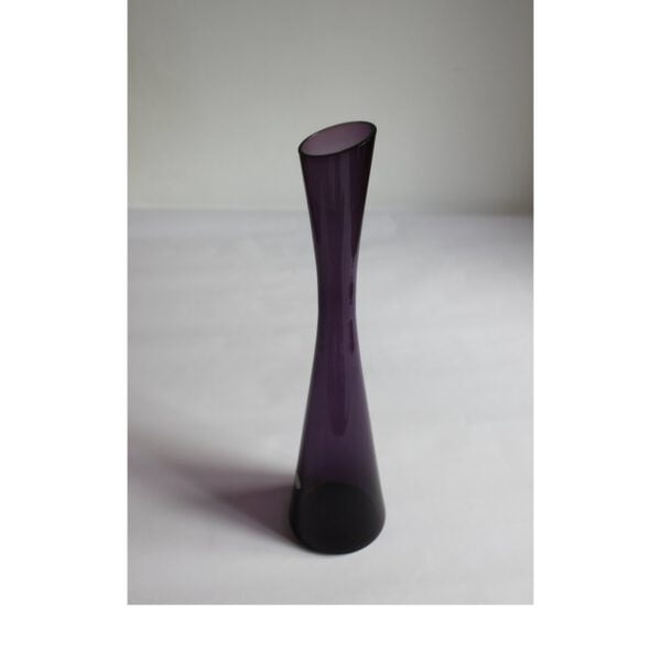 A purple glass soliflore or "single flower vase" with an angular cut spout. By Gunnar Ander for Elme Glasbruk, Sweden 1960s.