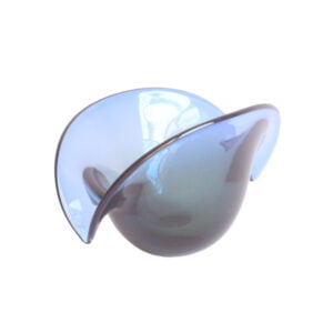 Murano glass clam trinket bowl by Seguso Dalla Venezia. Murano glass clam trinket bowl by Seguso Dalla Venezia.