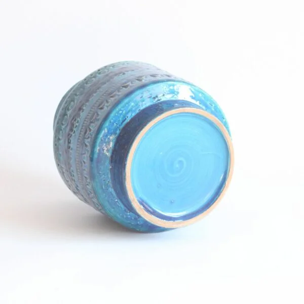 A vintage mid century blue ceramic vase by Aldo Londi for Bitossi, Italy 1960s. Cylindrical shape with a smaller radius at the base and at the top. In the typical Rimini blue | Century Soup |