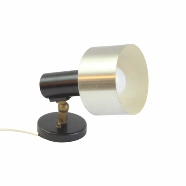 Vintage mid century modern wall light or ceiling spot model ‘R-6 Form’ by Nico Kooy for Raak Amsterdam. Designed in the Netherlands in 1962. The lamp has a joint and can be aimed. Century soup vintage design antiques curiosa collectibles antwerp. Designed in the Netherlands in 1962. The lamp has a joint and can be aimed.