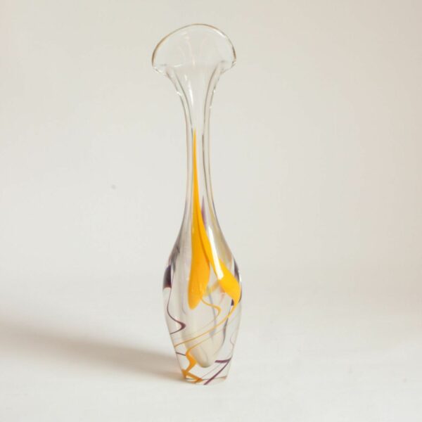 One-flower-vase Max Verboeket (1922-2015) for Kristalunie Maastricht. A tall handblown vase with a chalice shaped neck, yellow and purple swirls along the body. Every vase of this series loosely follows the same design but with some factor of randomness that makes every piece uniqie. Hence the name "Kristaluniek" Century soup vintage design antiques curiosa collectibles antwerp.