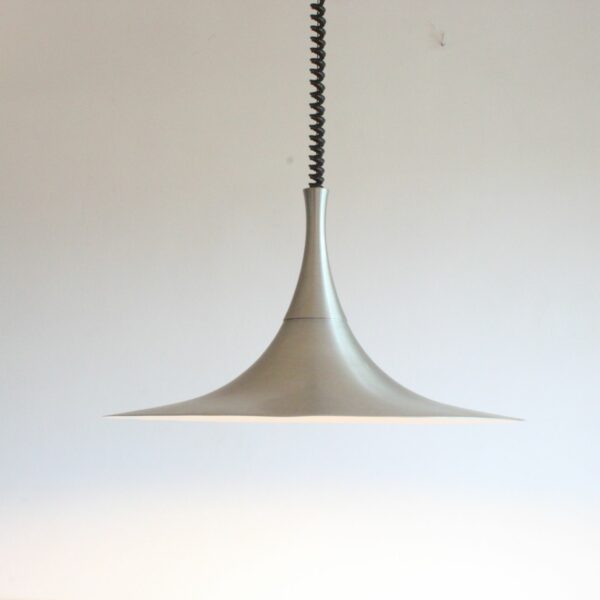 A vintage aluminum pendant lamp or ceiling light in the shape of a witches hat. Vintage Scandinavian style influenced design, probably a Belgian or Dutch manufactered model. Century soup vintage design antiques curiosa collectibles antwerp.